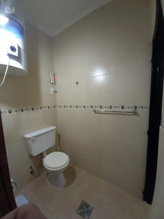 Apartamentos Willy - En Zona Residencial Con Estacionamiento Mendoza Exterior photo